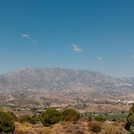 Modern Holiday With Incredible Sea Views In La Cala De Mijas