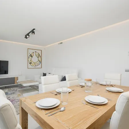 Apartment Modern Holiday With Incredible Sea Views In La Cala De Mijas